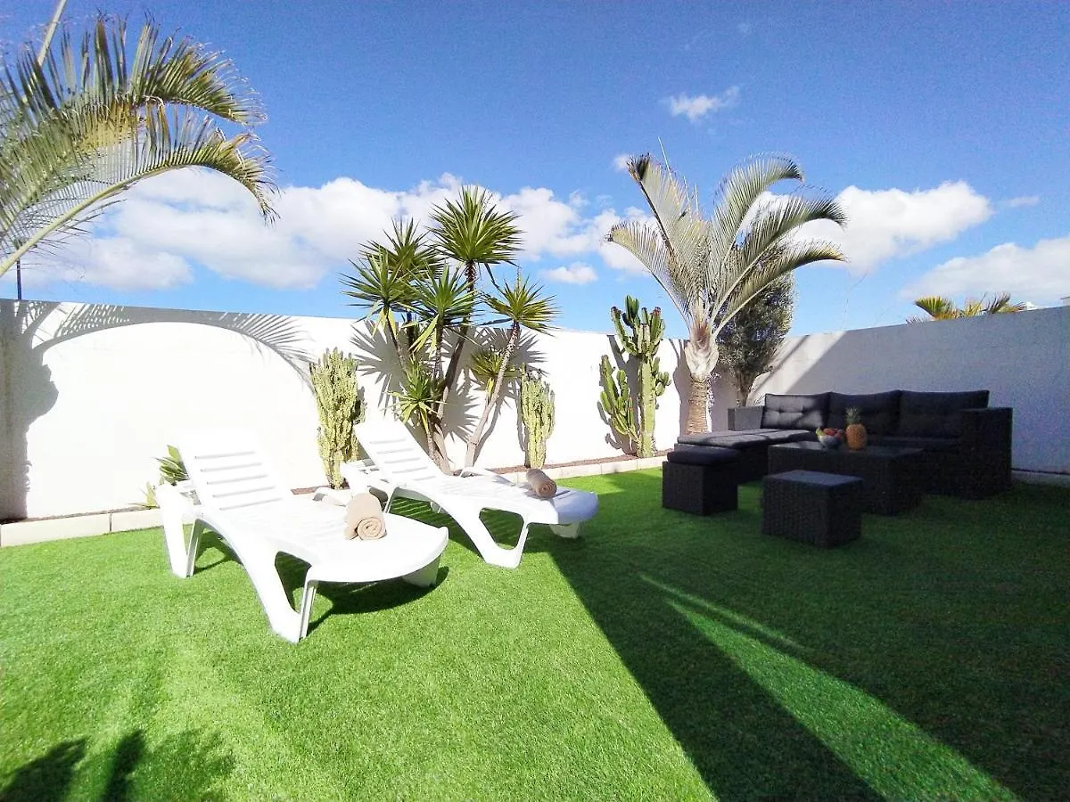 Vanilla Frappucino By Lovely Property Corralejo 0*,  Spain